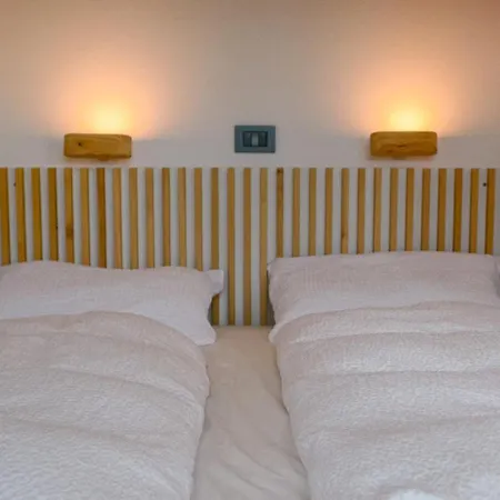 Počitniška hiša Domovi Gorjanke - Gorjanka Homes